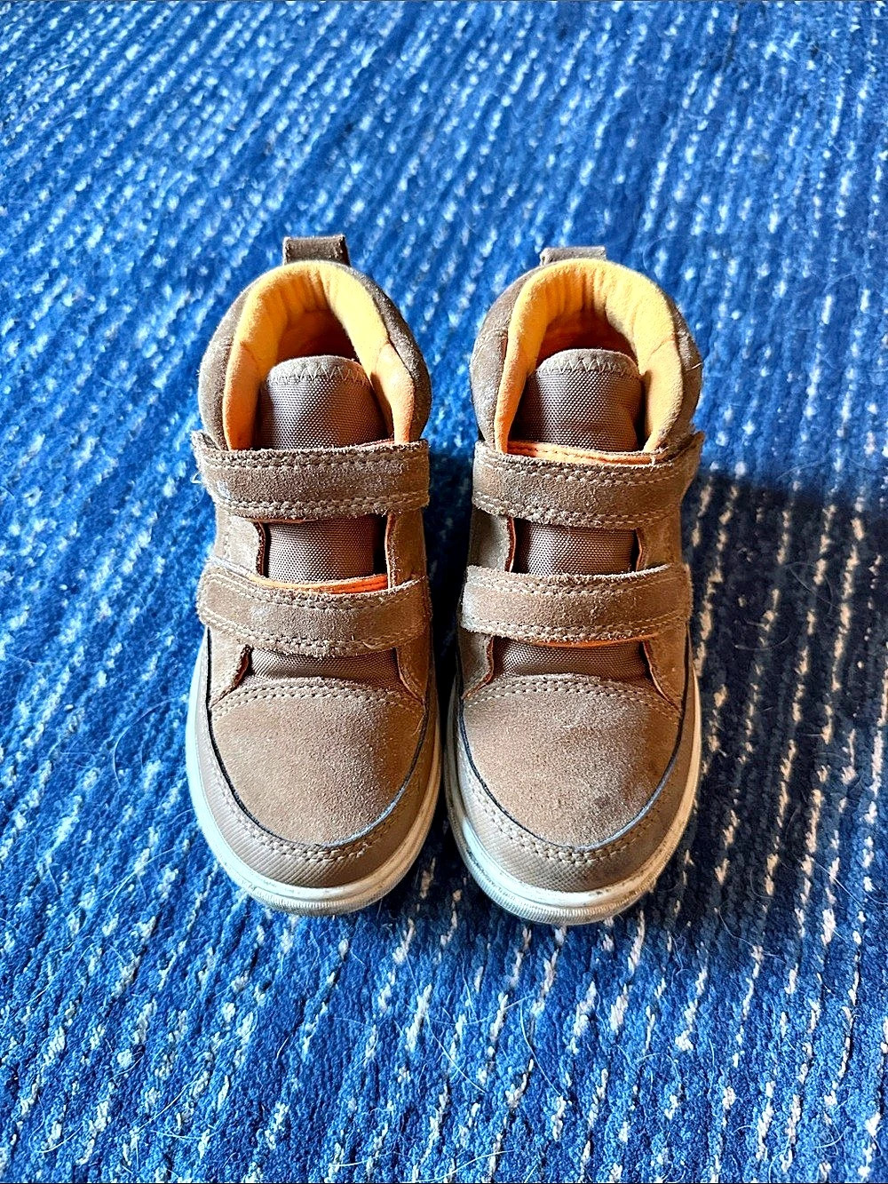 UGG Kids' Highland Hi Heritage Brown High-Top Sneakers